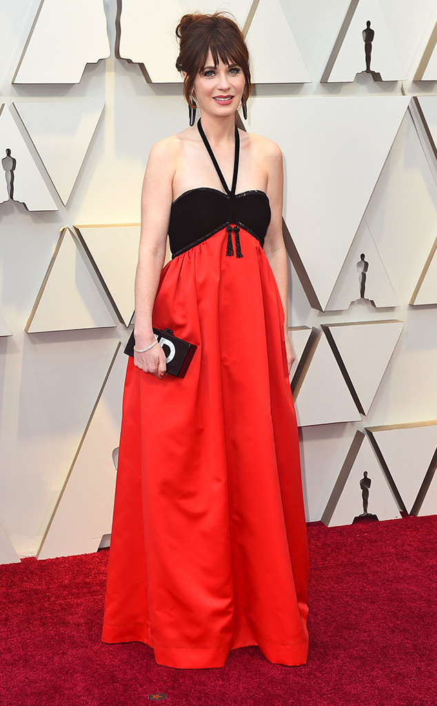 Zooey Deschanel's Romance With Jonathan Scott Makes A Lot of Sense | E